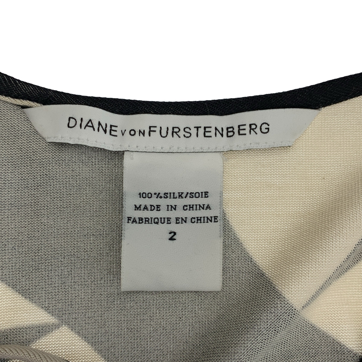 DIANE VON FURSTENBERG / ダイアンフォンファステンバーグ | silk 100％ / シルク 総柄 ベルテッド ボリュームスリーブ ドレス ワンピース | 2 | レディース