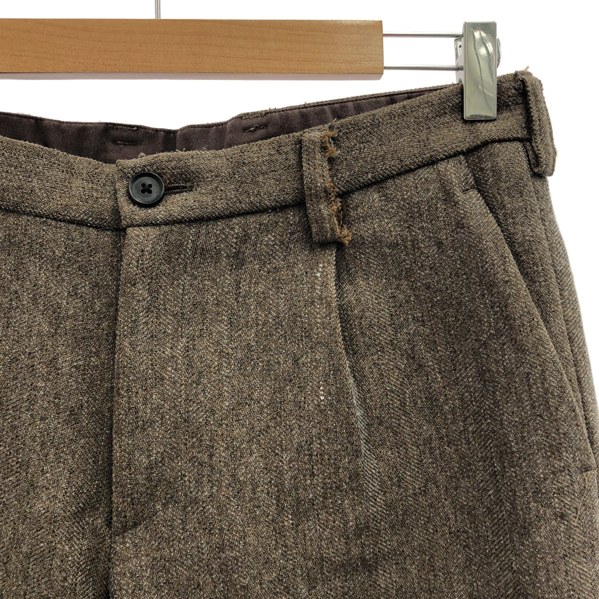 kolor / カラー | 2022AW | ヘリンボーン ウール タック スラックス パンツ | 1 | ブラウン | メンズ