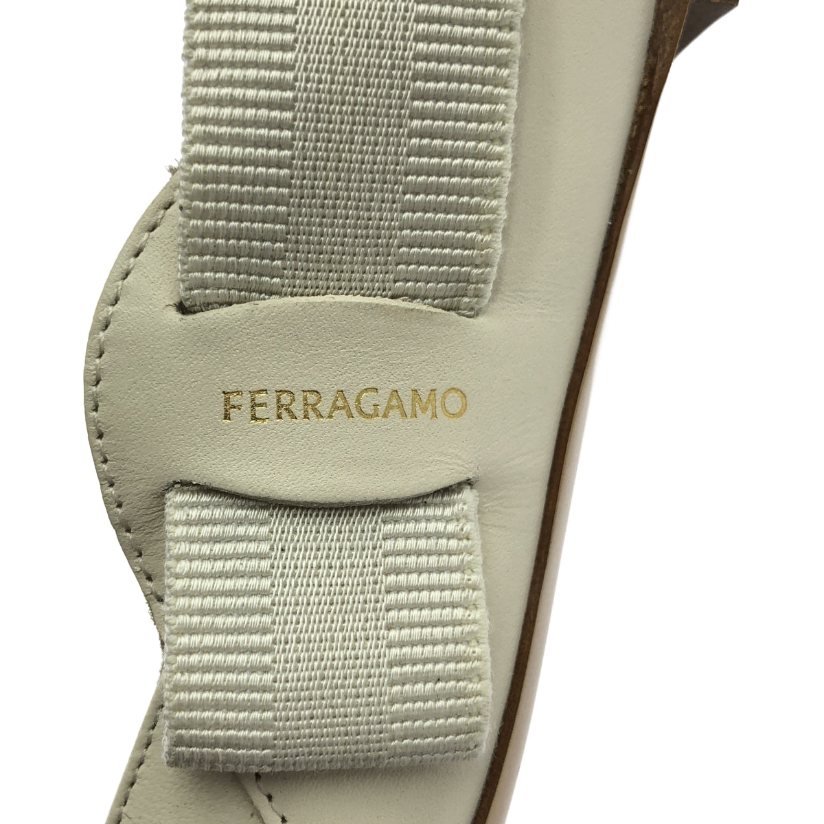 【美品】  FERRAGAMO / フェラガモ | VANIA FLATS / レザー ロゴ ポインテッドトゥ パンプス ミュール | 5 | オフホワイト | レディース