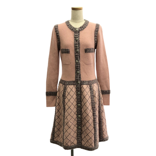 [新品] 香奈兒 | 絲質羊絨馬海毛山茶花籃扣絎縫針織開襟衫洋裝 | 34 | 粉紅 | 女款
