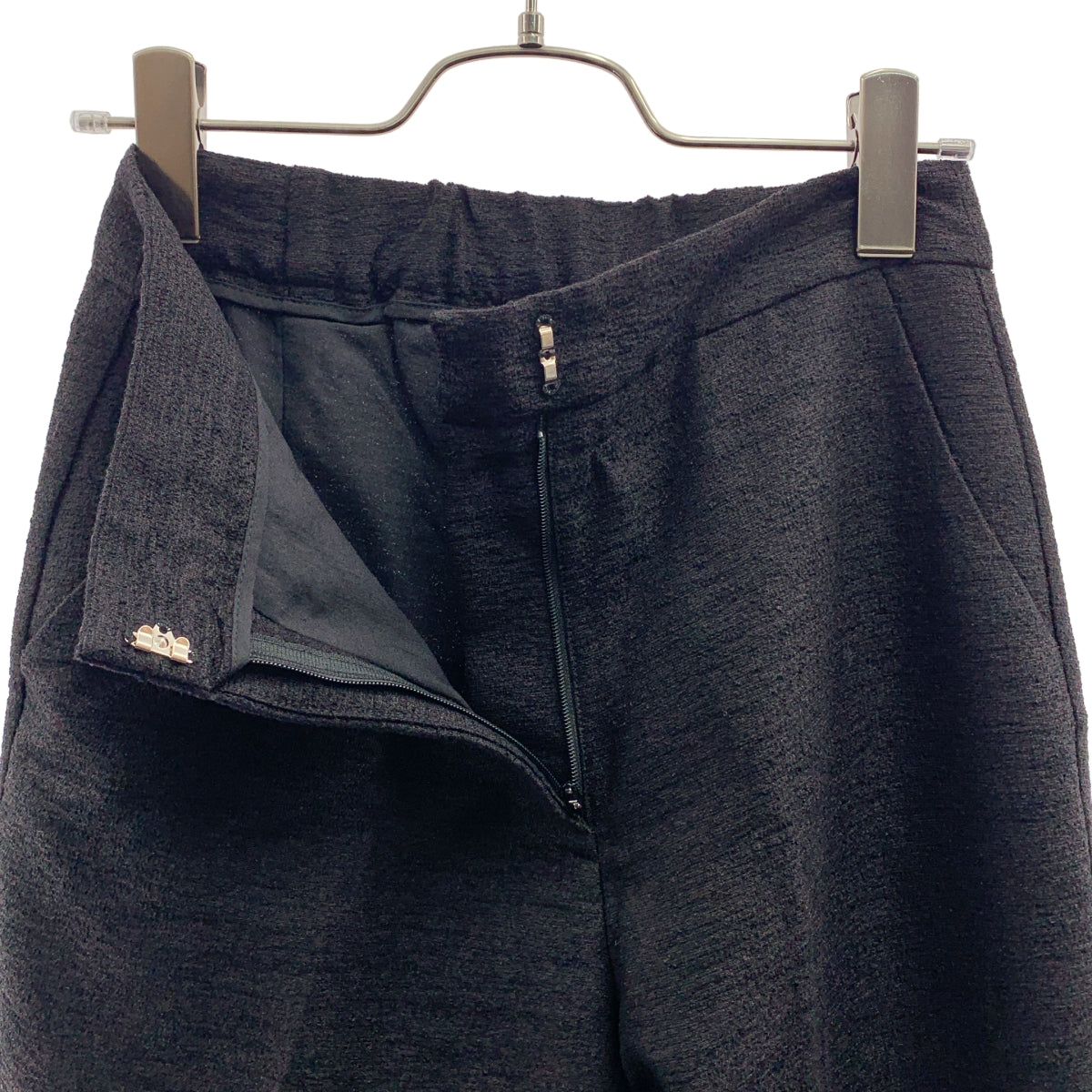 JENNE / ジェンヌ | バックウエストゴム 美脚テーパードパンツ | M | レディース