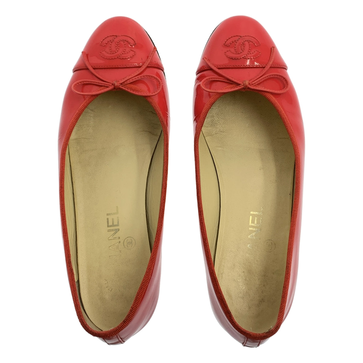 CHANEL / 샤넬 | 특허 가죽 코코 마크 발레리나 플랫 슈즈 | 37 | 여성