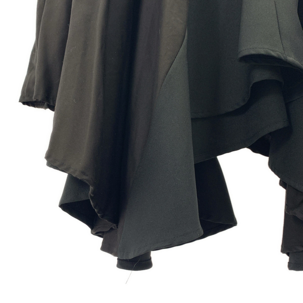 gomme / 고무 | 다른 소재 전환 비대칭 이지 스커트 | M |