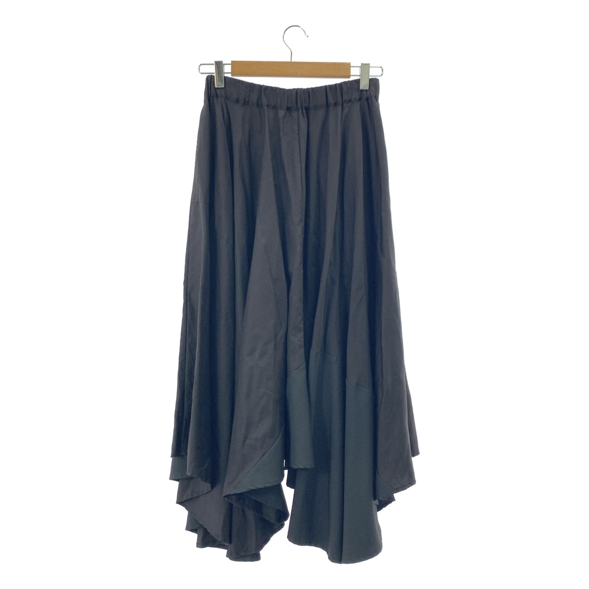 gomme / 고무 | 다른 소재 전환 비대칭 이지 스커트 | M |