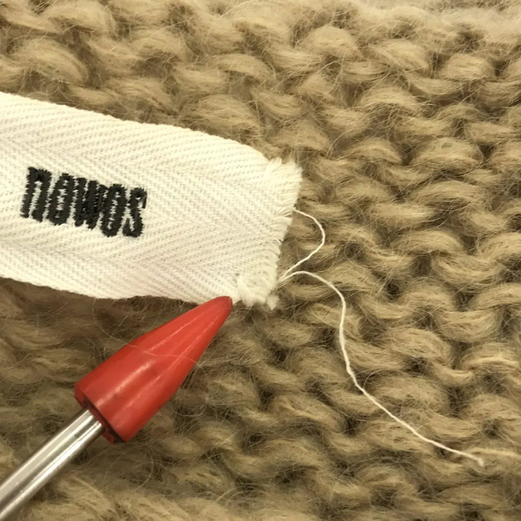 NOWOS |馬海毛低針距圓領針織衫 |米色 |女性的