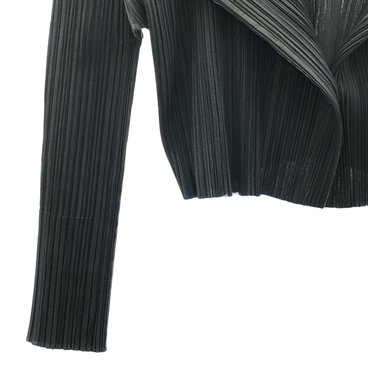 PLEATS PLEASE ISSEY MIYAKE | Pleated dot print cardigan | Size 3 | Black | Women's
