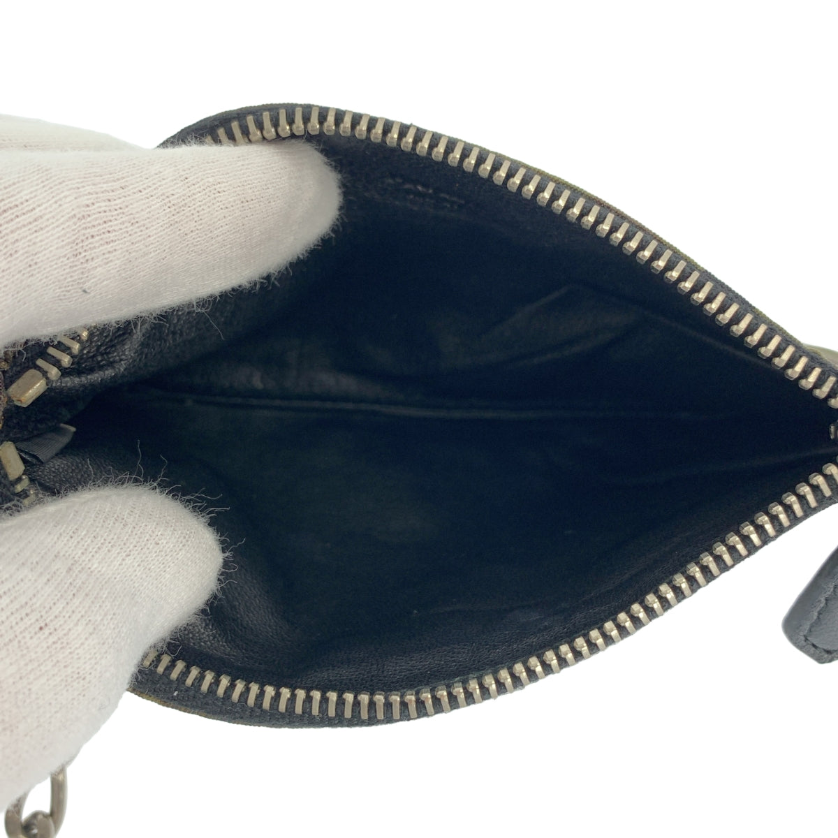 PRADA | 尼龍迷彩鏈條零錢包 |