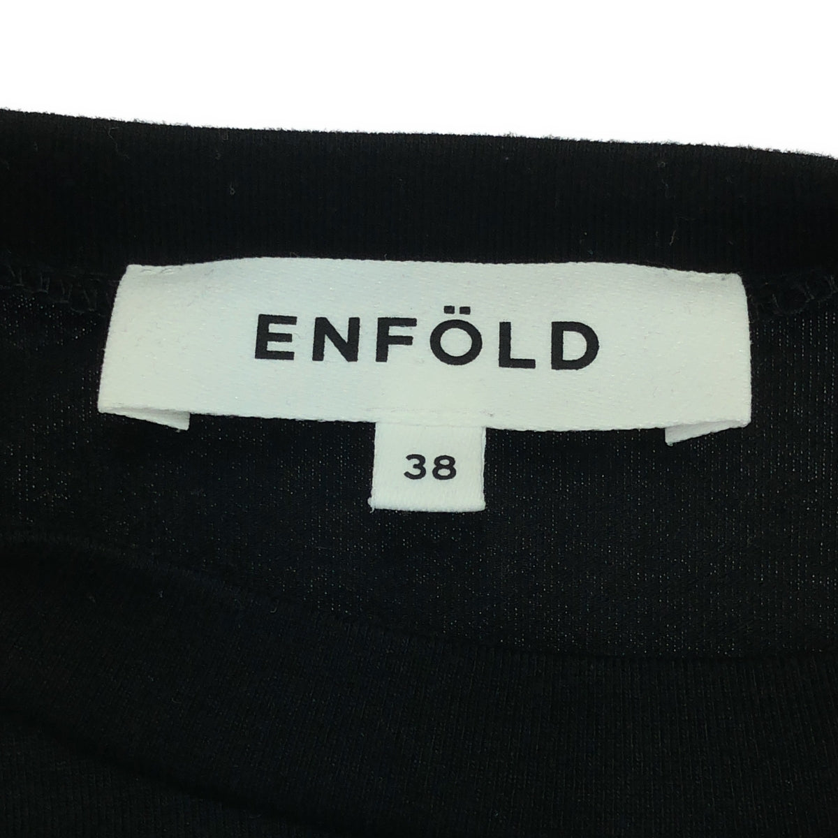 折疊 | 2023SS |長袖 T 卹棉質側邊小巧剪裁且光滑 | 38 |黑色 |女性的