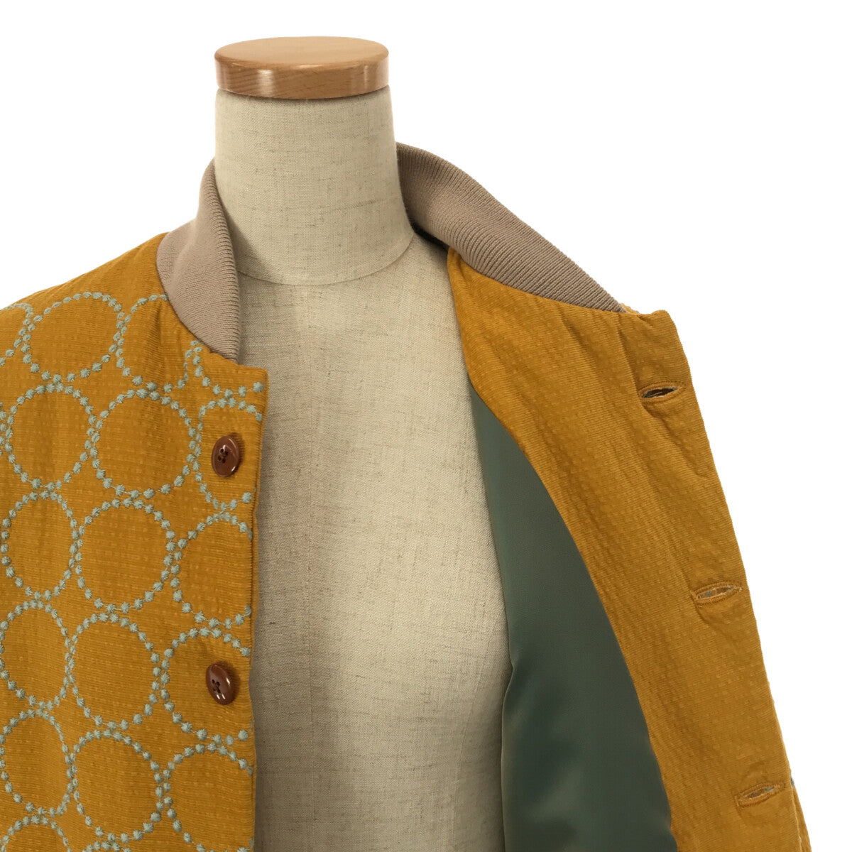 【新品】  mina perhonen / ミナペルホネン | 2022AW | tambourine COAT / 総裏地 タンバリン刺繍 リブ コート | 150/12Y | mustard | レディース