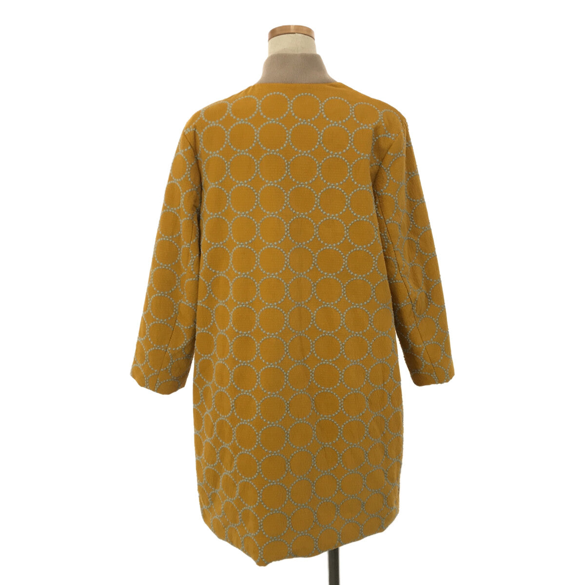 【新品】  mina perhonen / ミナペルホネン | 2022AW | tambourine COAT / 総裏地 タンバリン刺繍 リブ コート | 150/12Y | mustard | レディース