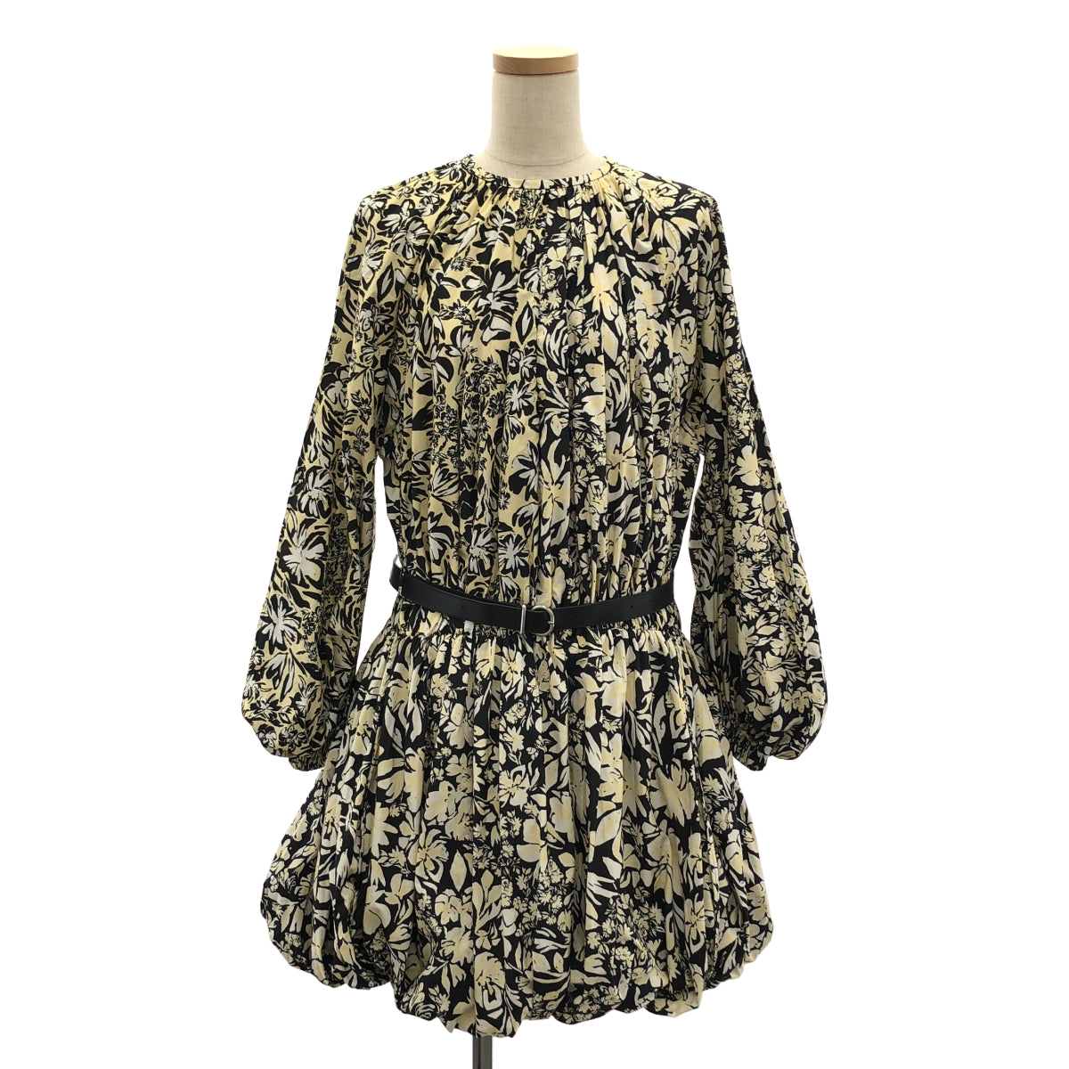【美品】  JIL SANDER / ジルサンダー | 2023AW | 総柄 フラワー レザーベルテッド ギャザー ボリューム ドレス ワンピース | 34 | ブラック/ベージュ/ホワイト | レディース