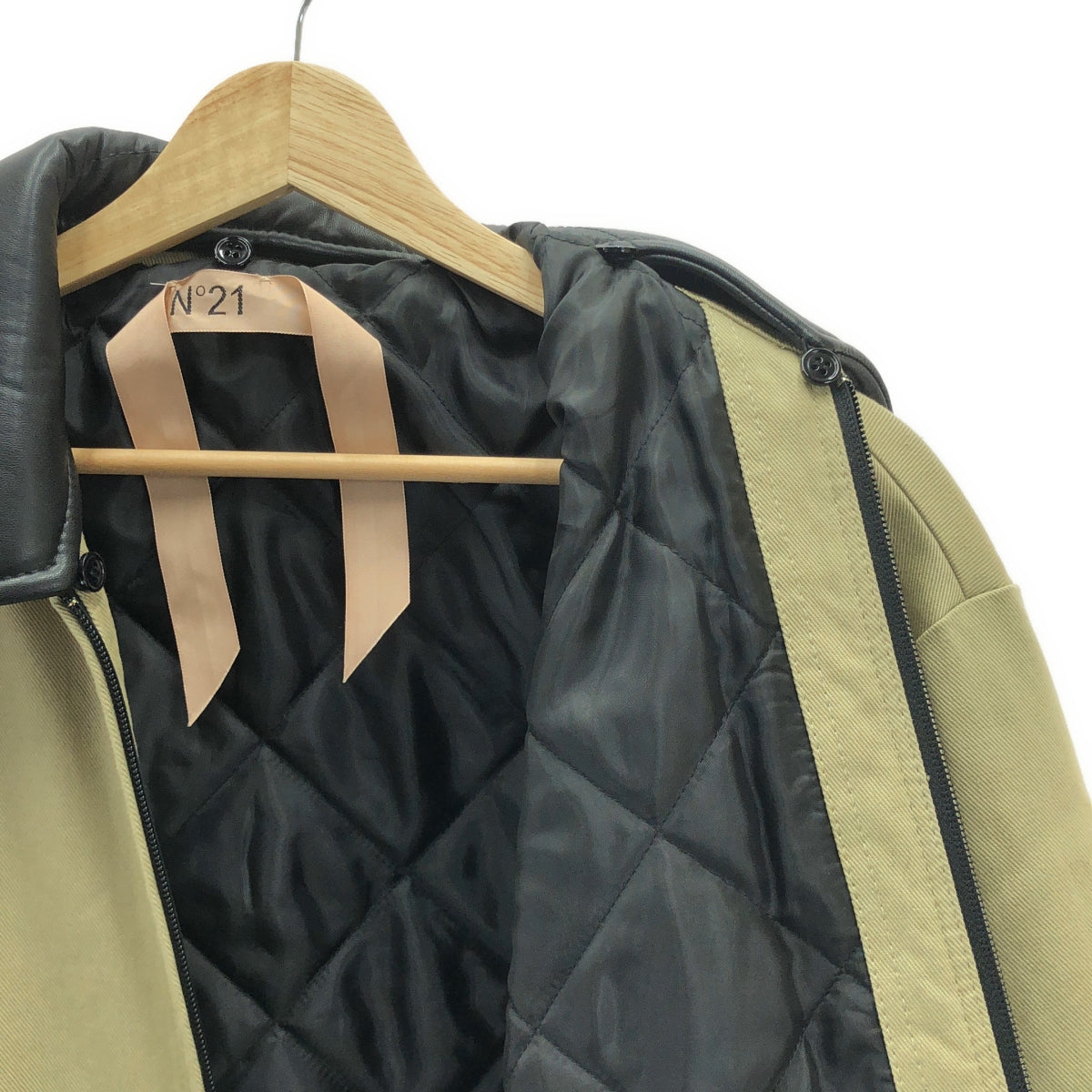 【美品】  N°21 / ヌメロヴェントゥーノ | レザーカラー ワークジャケット | S | ベージュ/ブラック | レディース