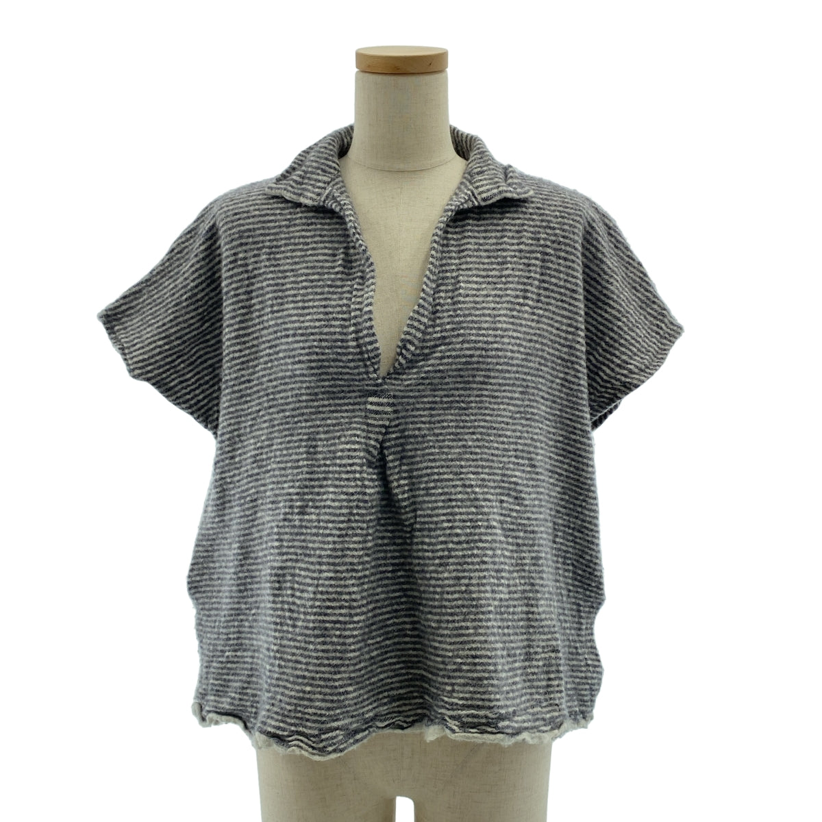 DANIELA GREGIS | 100% 羊絨 / 羊絨雙口袋針織毛衣配披肩 | F 碼 | 女款