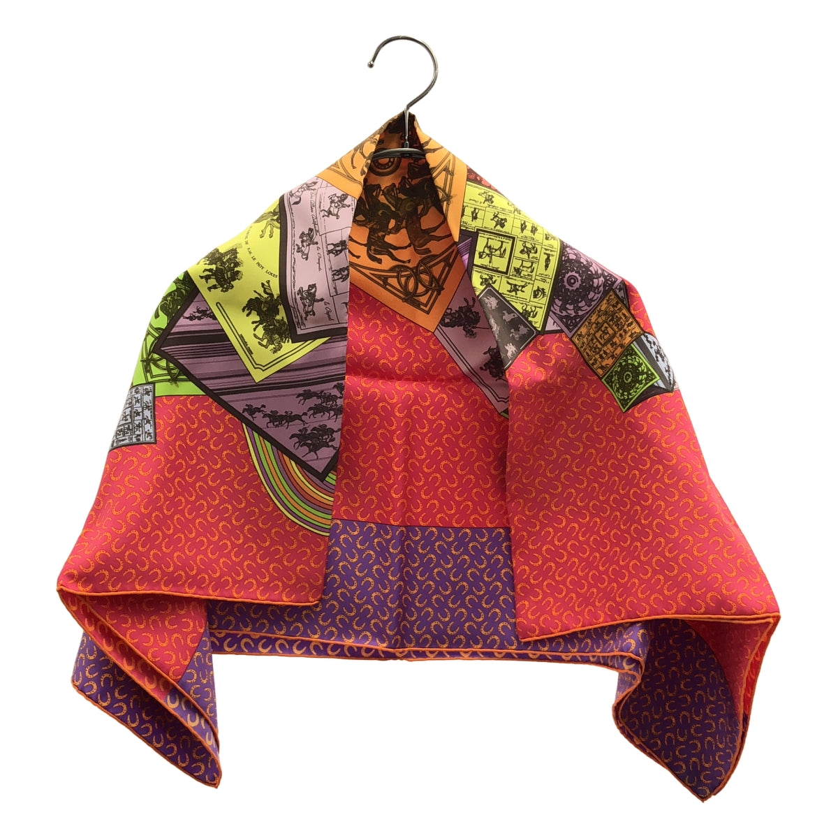 エルメススカーフ カレ90/柄名:カレの馬に乗って HERMES / エルメス | カレ90 CHEVAL SUR MON CARRE カレの馬に乗って