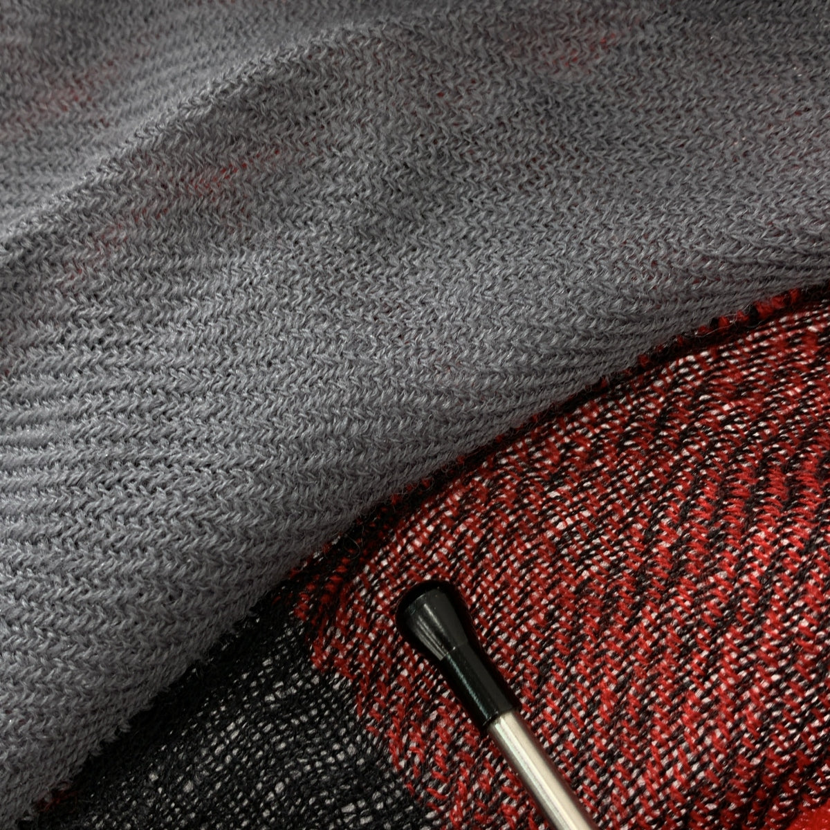 Y's / Y's 山本耀司 | Y's / Y's Yohji Yamamoto分層格紋流蘇披肩| SHOPBOP