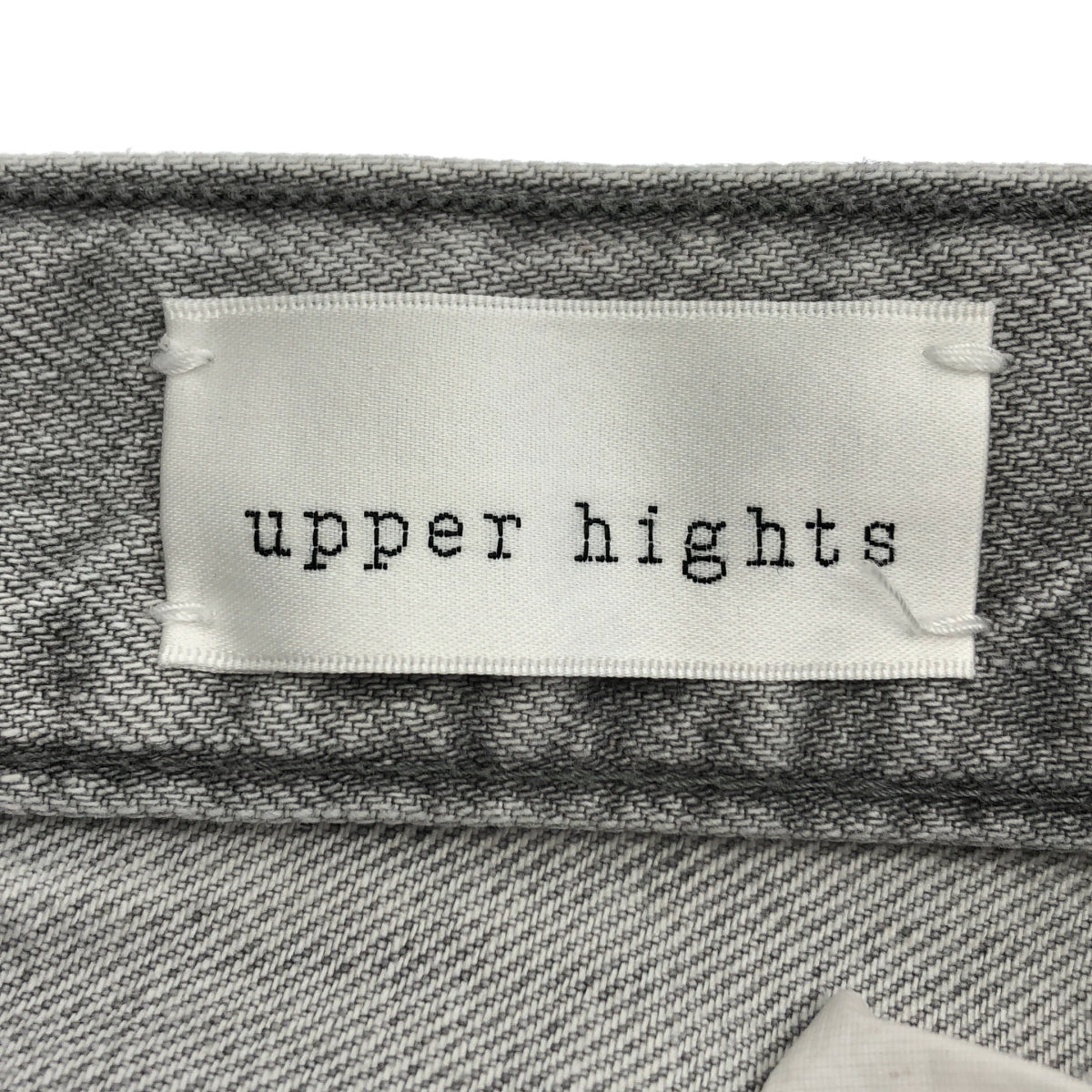 Upper Hights / Upper Hights | TAYLOR SILVER DESTROY / 牛仔短褲 | 23碼 | 女款