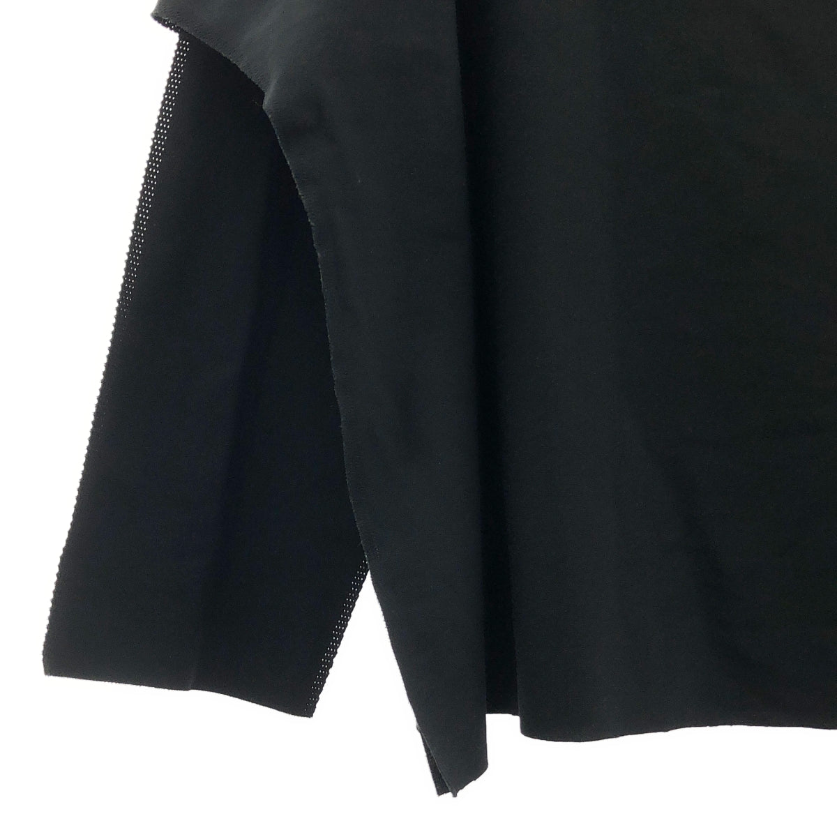 me ISSEY MIYAKE / 미이세이미야케 | A-POC / 터틀넥 탑스 |