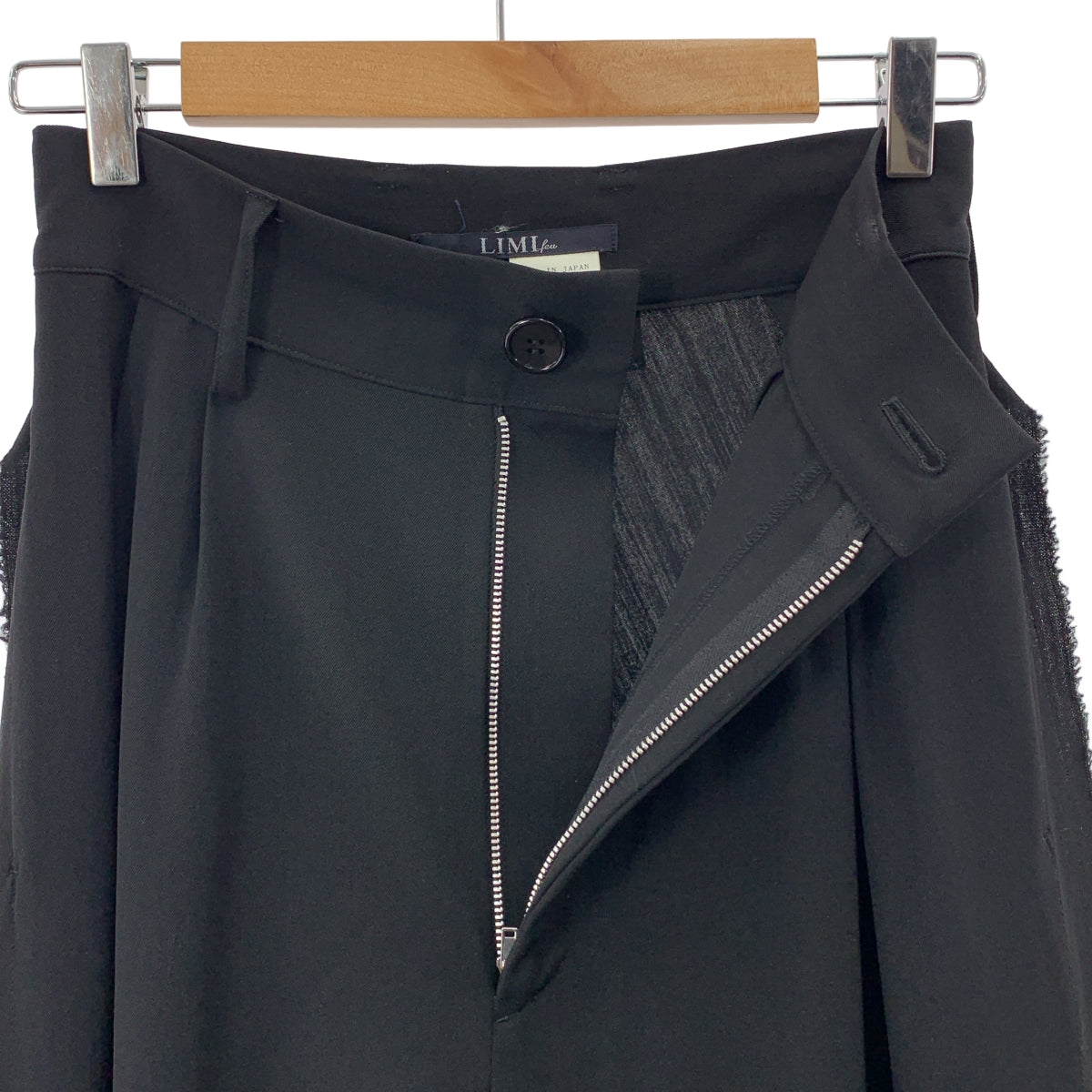 [狀況極佳] LIMI feu | 側邊設計雙褶羊毛華達呢長褲 | S碼 | 黑色 | 女款