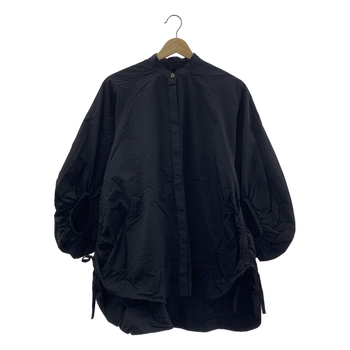 LE PHIL / 루피루 | 볼륨 슬리브 로고 버튼 게더 셔츠 블라우스 | F | 여성