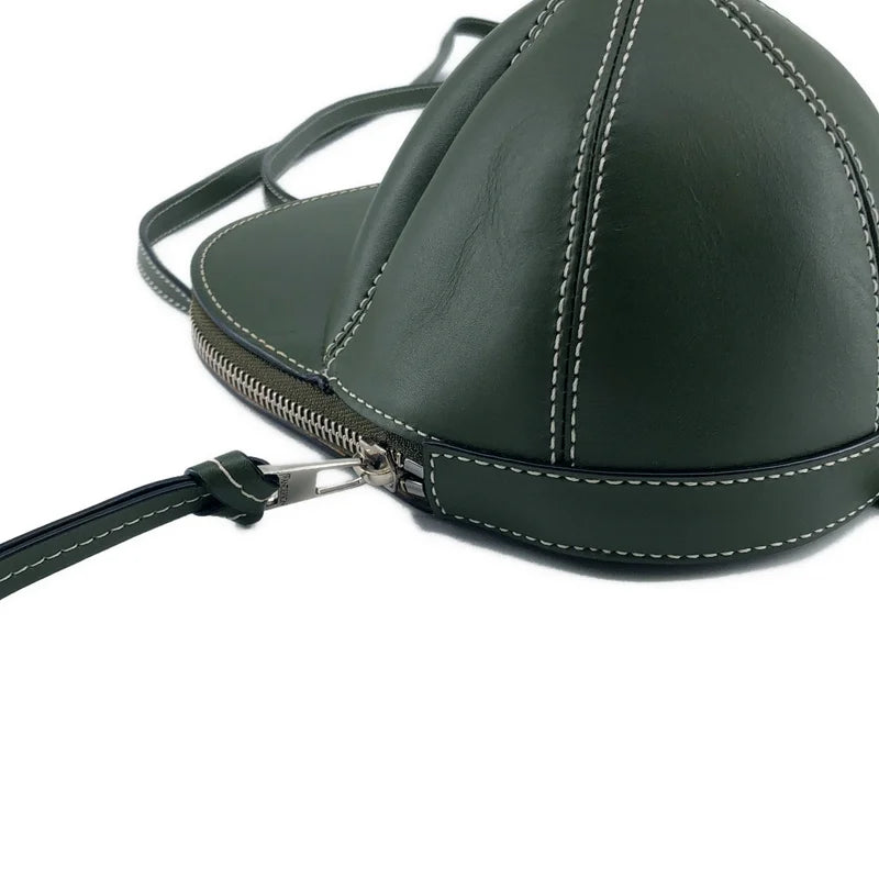 【미품】 JW 앤더슨 | CAP BAG / 가죽 숄더백 파우치 / 남녀공용 | 올리브 | 남성