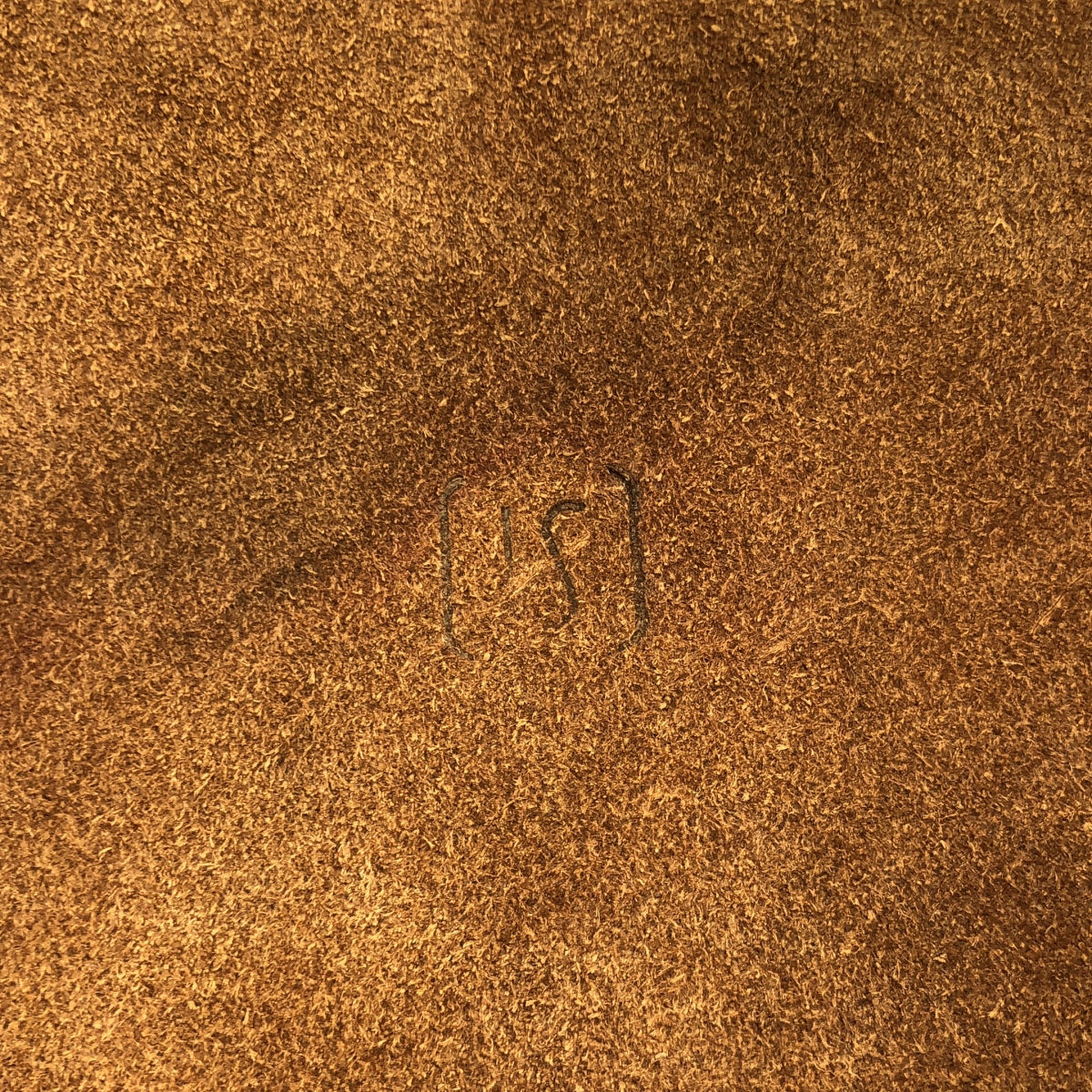 【成色極佳】ISABELLA STEFANELLI 相機包 真皮方形單肩包 | 棕色 | 男士