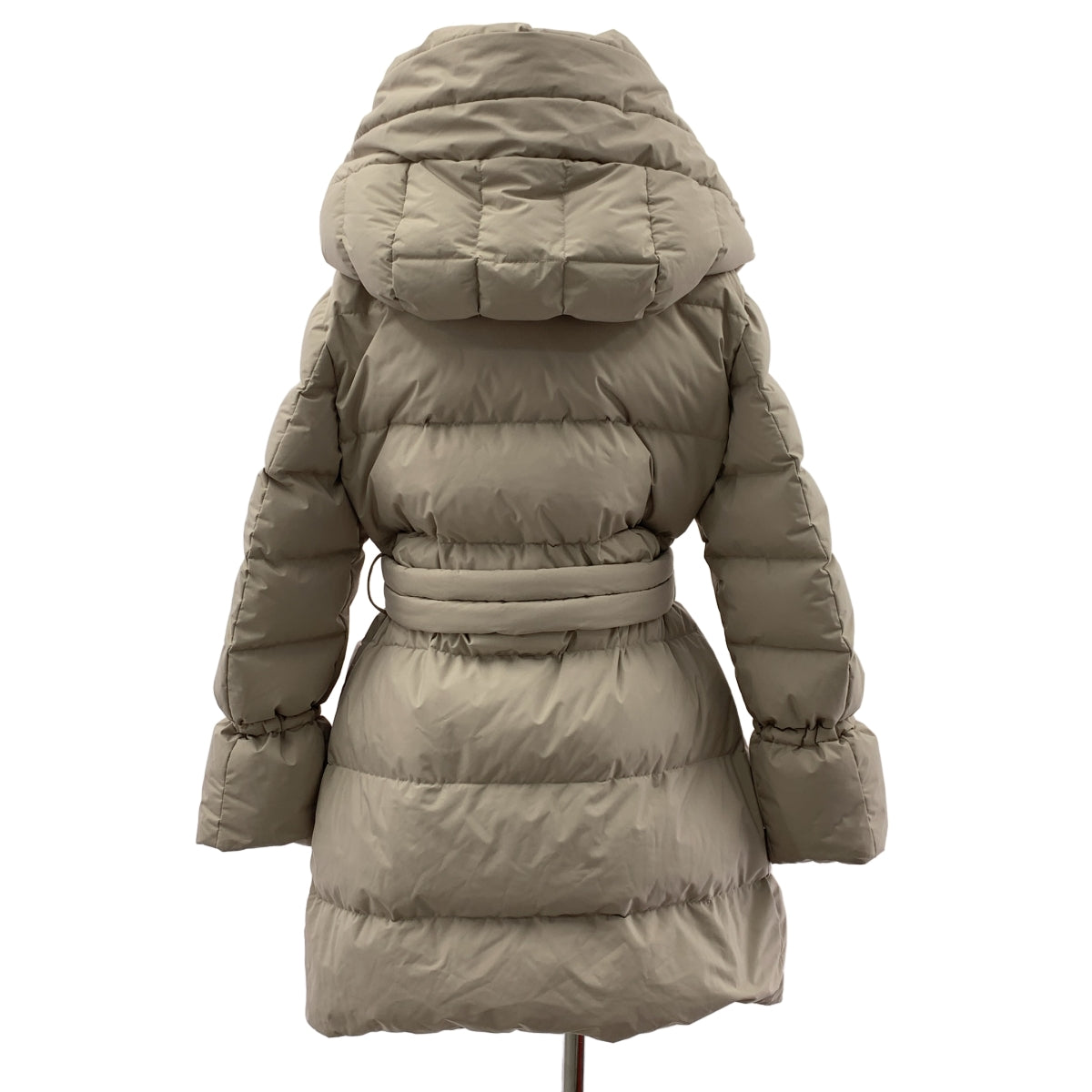 MooRER MANILA STP 淺灰色連帽羽絨服，女款，成色極佳