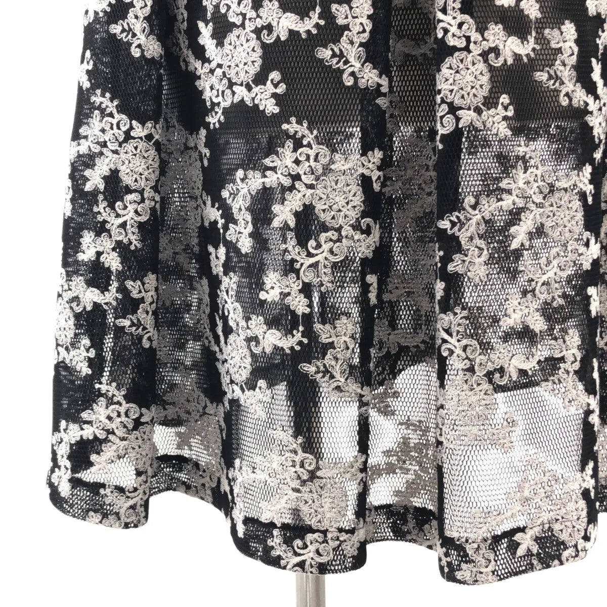 AINEA / アイネア | フラワーデザイン フレアワンピース | 38 | レディース