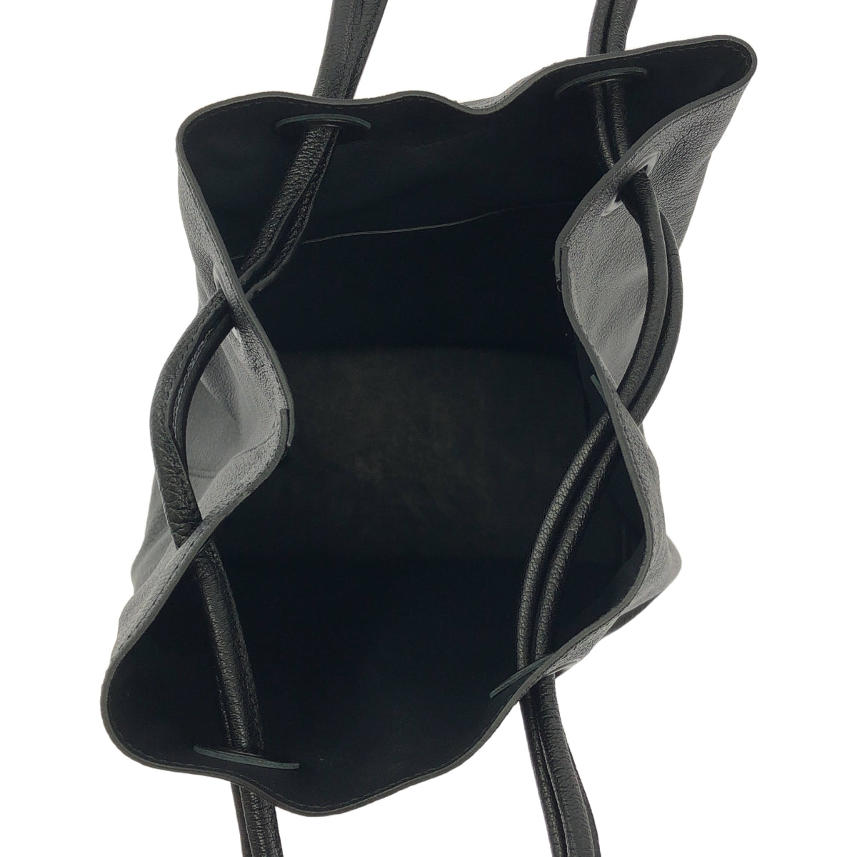ARTS&SCIENCE / アーツアンドサイエンス | Oval lantern bag M (Baby goat) / レザー 巾着 オーバルランタンバッグ |