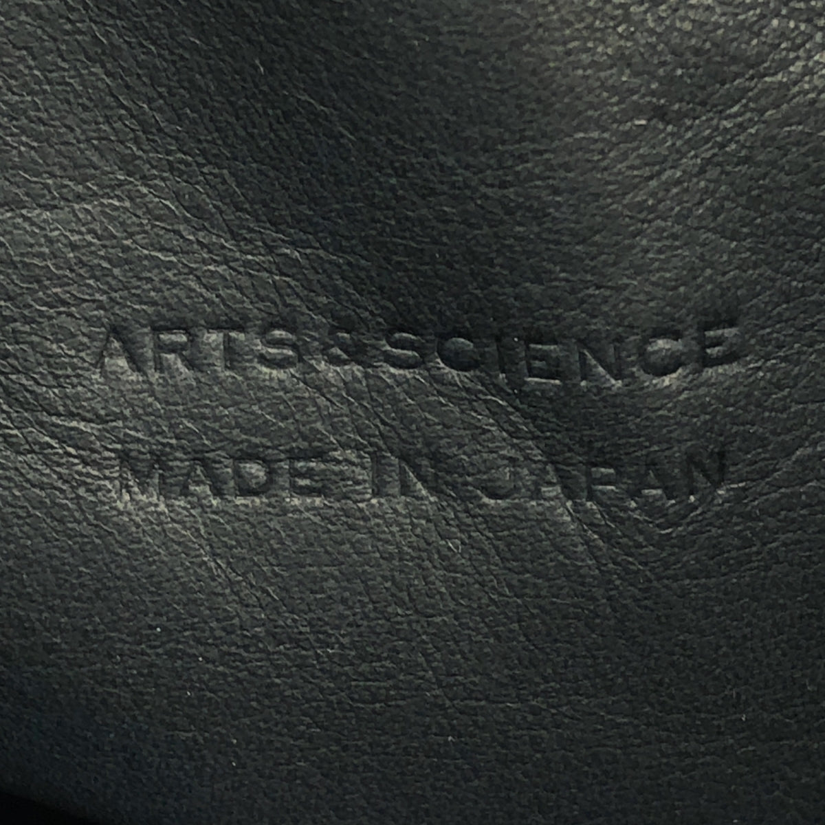 ARTS&SCIENCE / アーツアンドサイエンス | Oval lantern bag M (Baby goat) / レザー 巾着 オーバルランタンバッグ |
