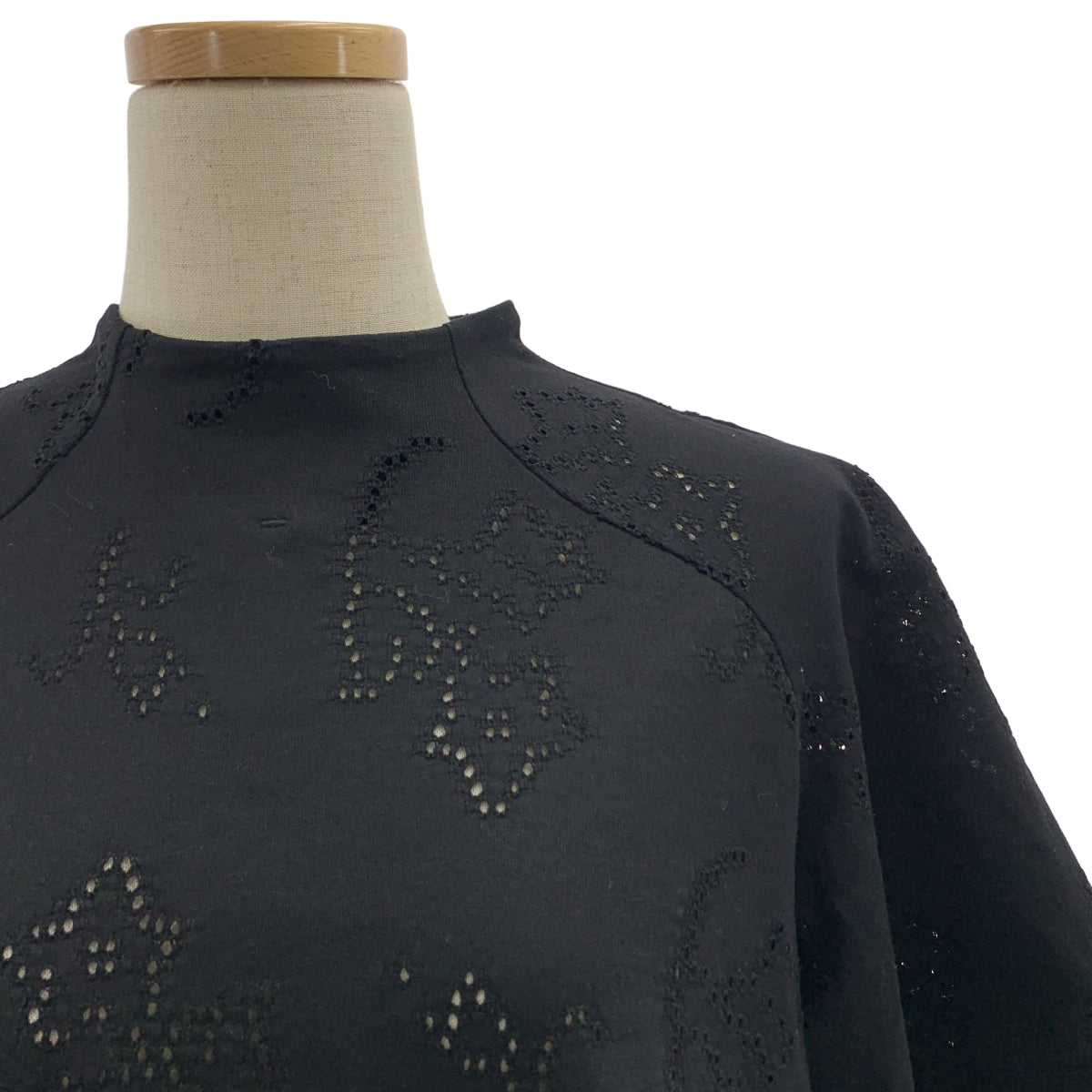 Mame Kurogouchi / マメクロゴウチ | 2025SS | Eyelet Jersey Jacquard Top / コットン ジャージー スリット ブラウス | 1 | レディース