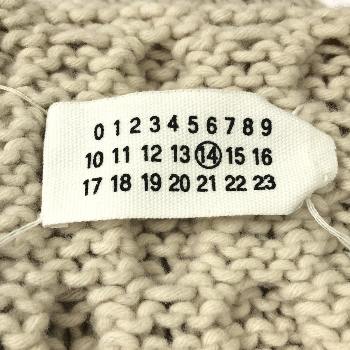 Maison Martin Margiela | 2009 秋冬系列 | 1969 復刻版絞花針織開襟衫 | 男款 | 小號