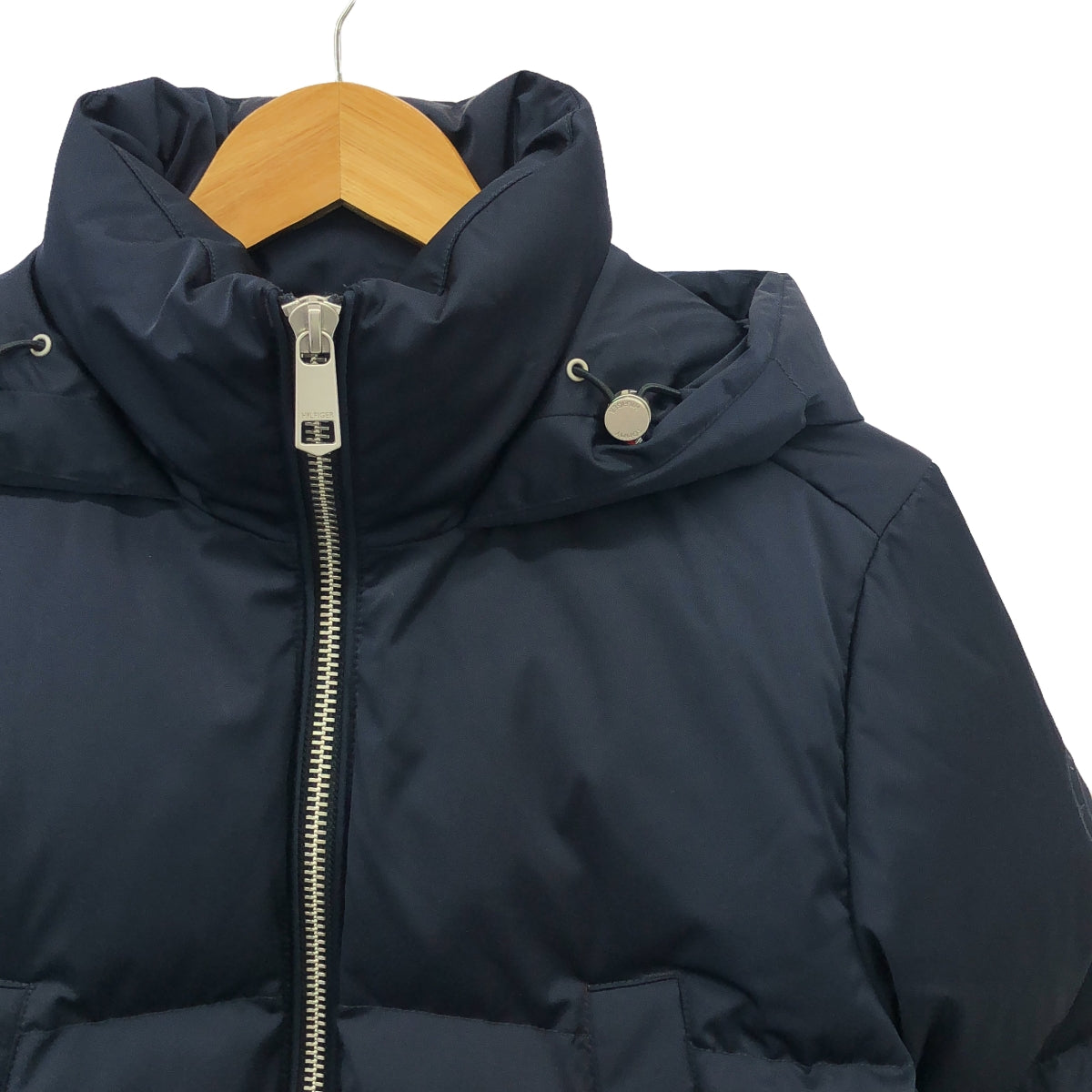 【美品】  TOMMY HILFIGER / トミーヒルフィガー | サテンフーデッド ダウンジャケット | XS | ダークネイビー | レディース