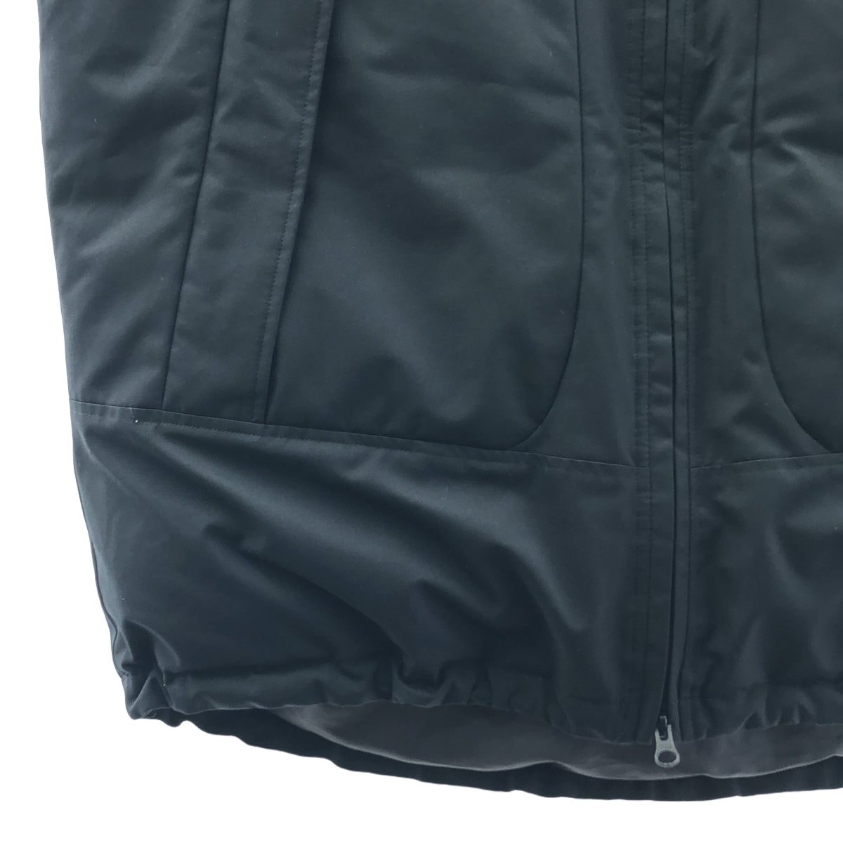 [狀況極佳] Marmot Infuse | ONLY ARK 獨家羽絨背心 GORE-TEX INFINIUM 1000Fill Gore-Tex 羽絨背心 | XL | 黑色 | 男款