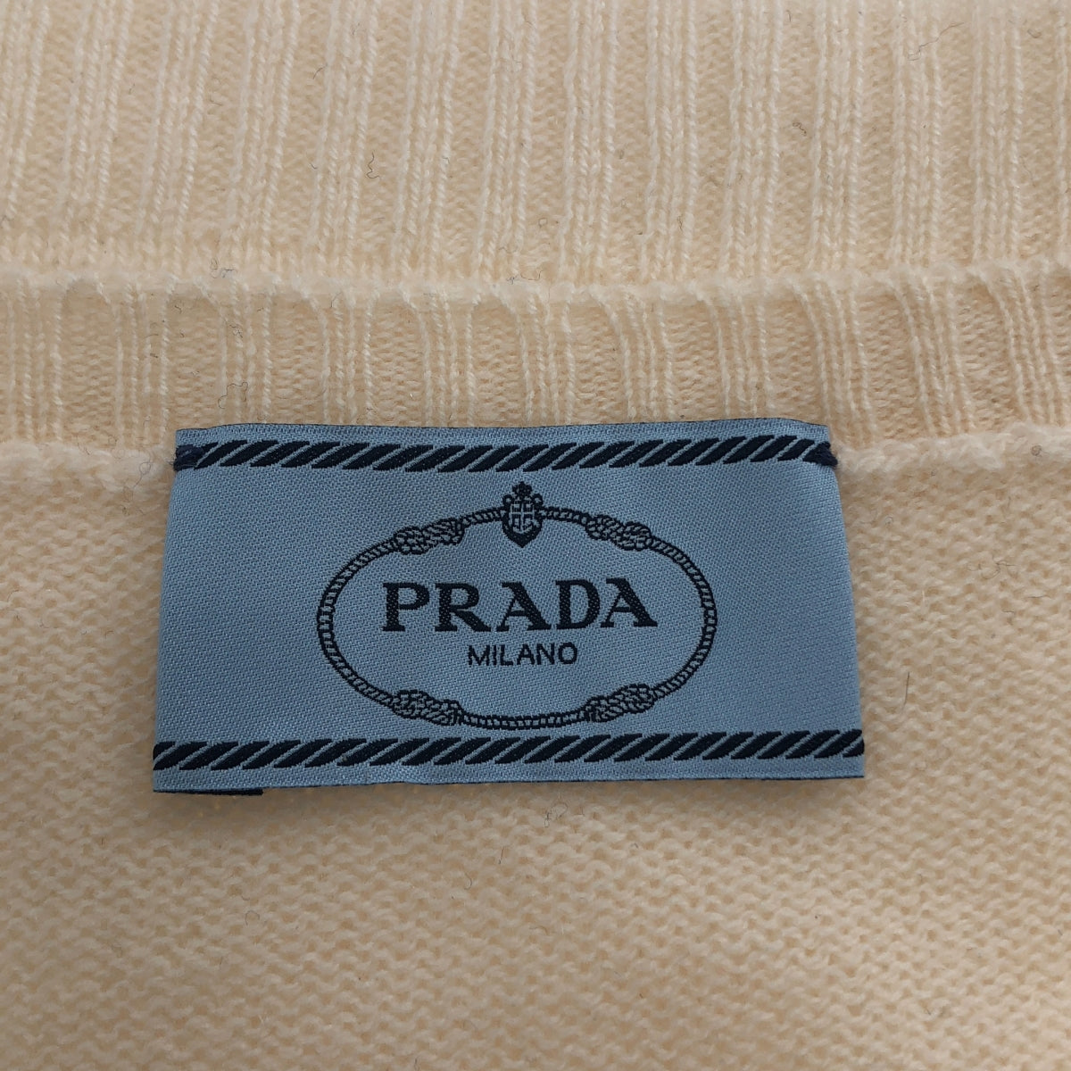 PRADA / 프라다 | 사이드 슬릿 풀오버 니트 |