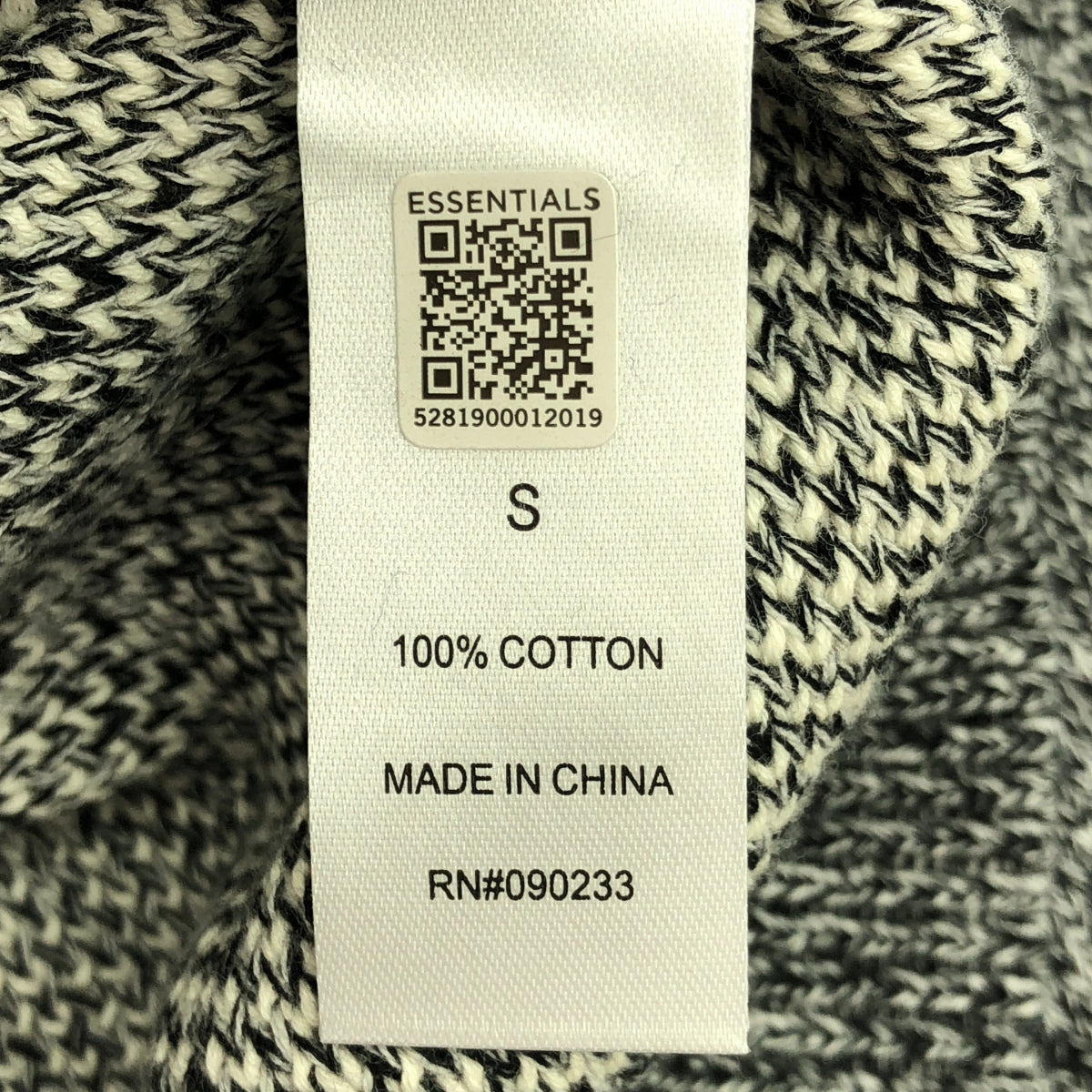 【美品】  FOG ESSENTIALS / エフオージーエッセンシャルズ | KNIT SWEATER ロゴ クルーネック ニット | S | グレー | メンズ