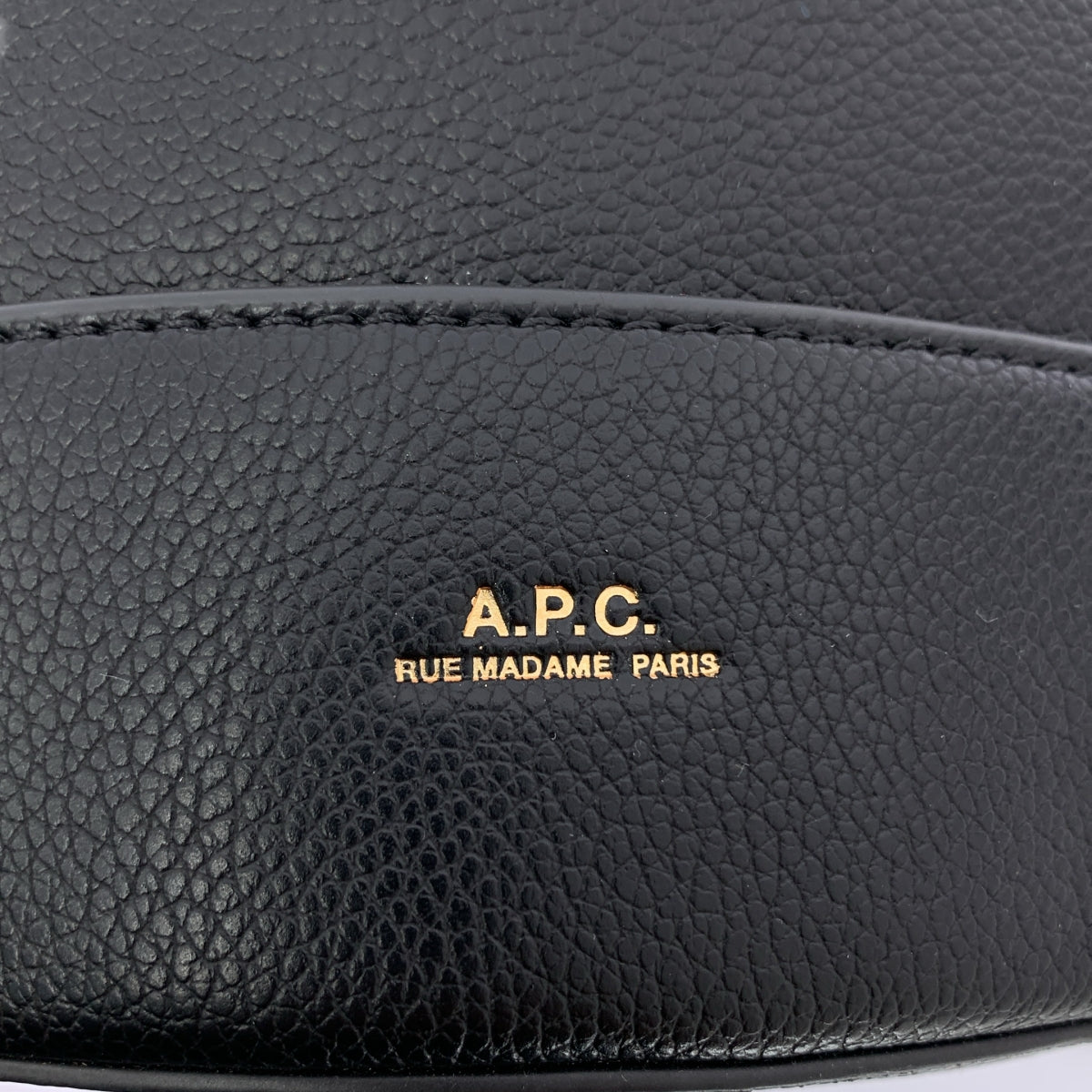 APC / 아페세이 | ana PUABO 가죽 숄더백 |