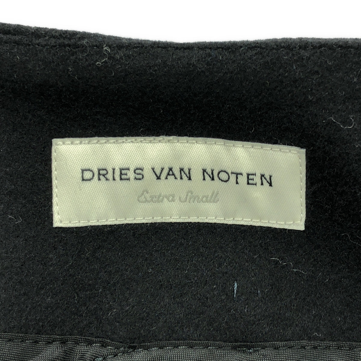 [品相良好] DRIES VAN NOTEN |羊毛無領長外套 | XS |黑色 |女性的