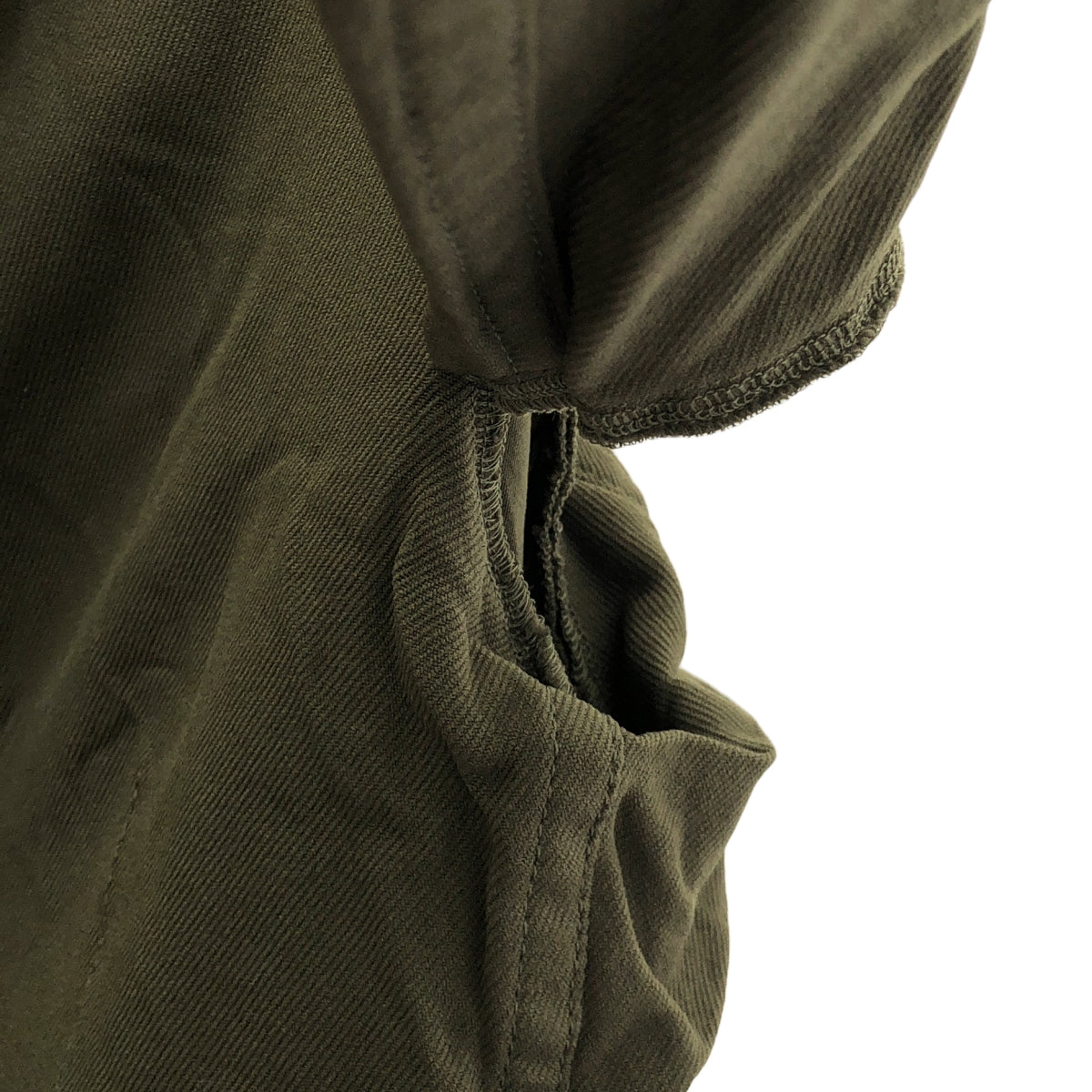 COMME des GARCONS / 컴데 갤슨 | 2009AW | 폴리 에스테르 염색 가공 변형 도킹 컷 아웃 밀리터리 재킷 | M | 올리브 | 여성
