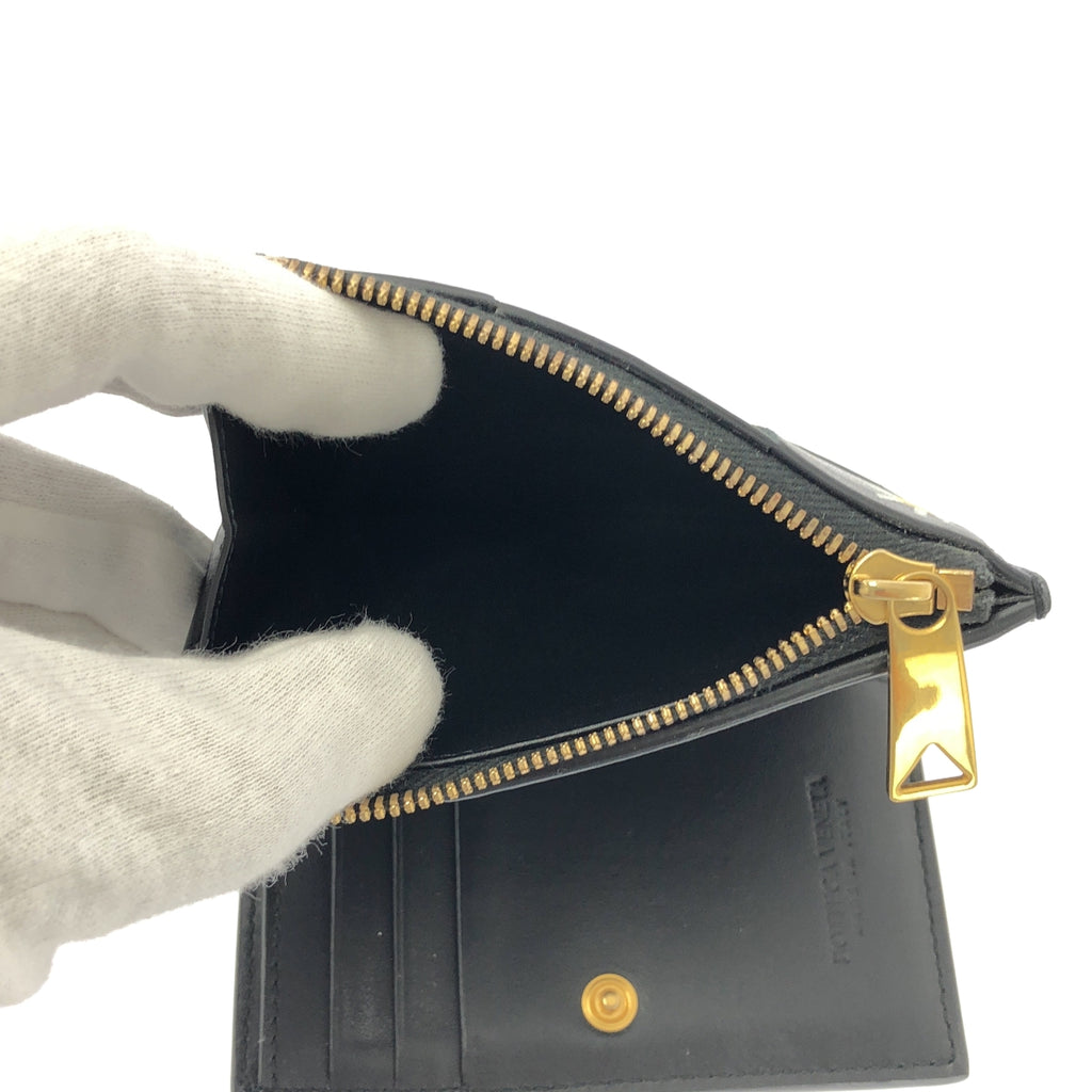 【美品】  BOTTEGA VENETA / ボッテガヴェネタ | イントレチャート スモールカセット ウォレット 二つ折り財布 | ブラック | レディース