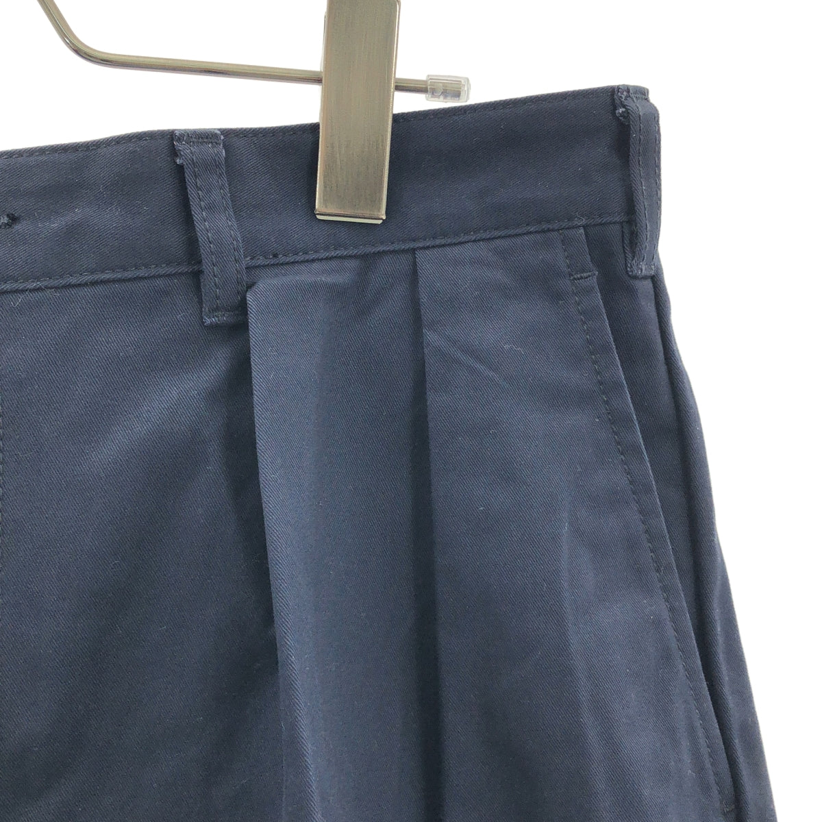 BEAMS PLUS / 빔 스플러스 | 2 Pleats Tapered Twill 주름 치노 팬츠 | L | 남성
