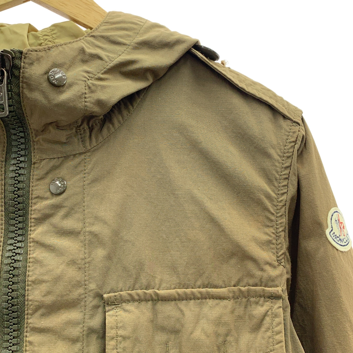 MONCLER / Moncler | ROY GIUBBOTTO 내부 아우터가있는 나일론 후드 밀리터리 재킷 | 1 | 남성