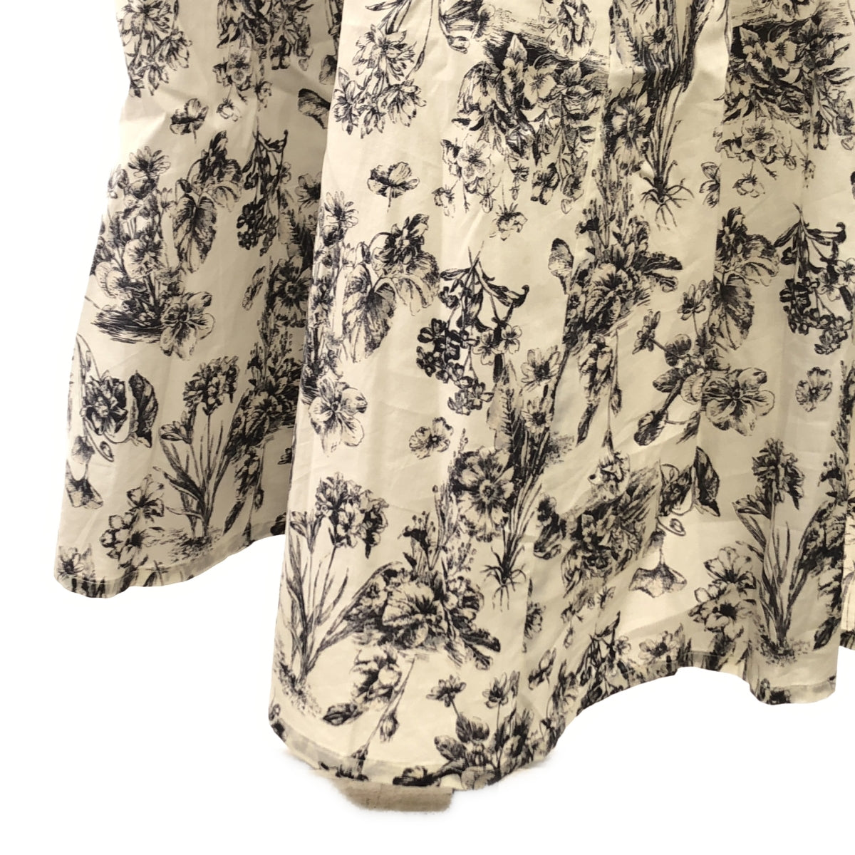 [品相良好] SEVEN TEN by MIHO KAWAHITO | 2024SS | Toile de Jouy 印花裙子 | S |黑色 |女性的