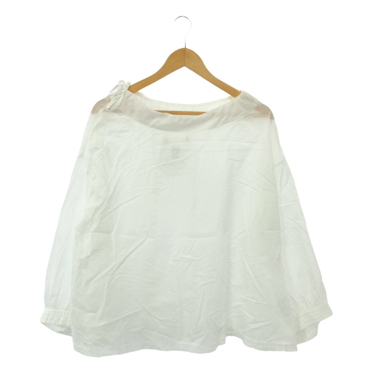 GASA | Lace-embellished volume sleeve pullover blouse |