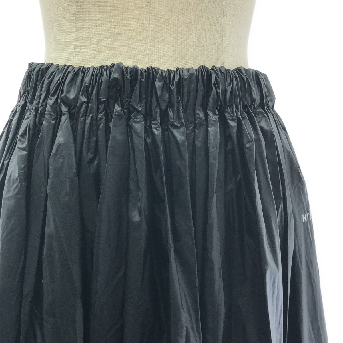 HYKE / ハイク | PERTEX WRAP SKIRT / ラップ ロングスカート | 2 | ブラック | レディース
