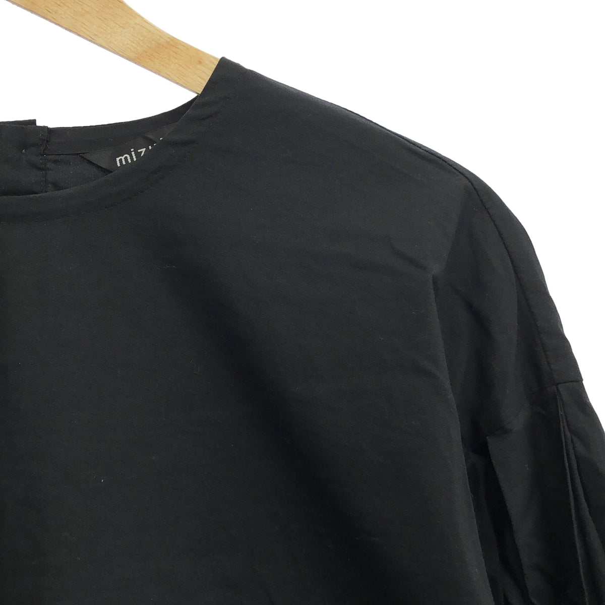 mizuiroind / ミズイロインド | コットン ギャザースリーブ プルオーバー | ブラック | レディース