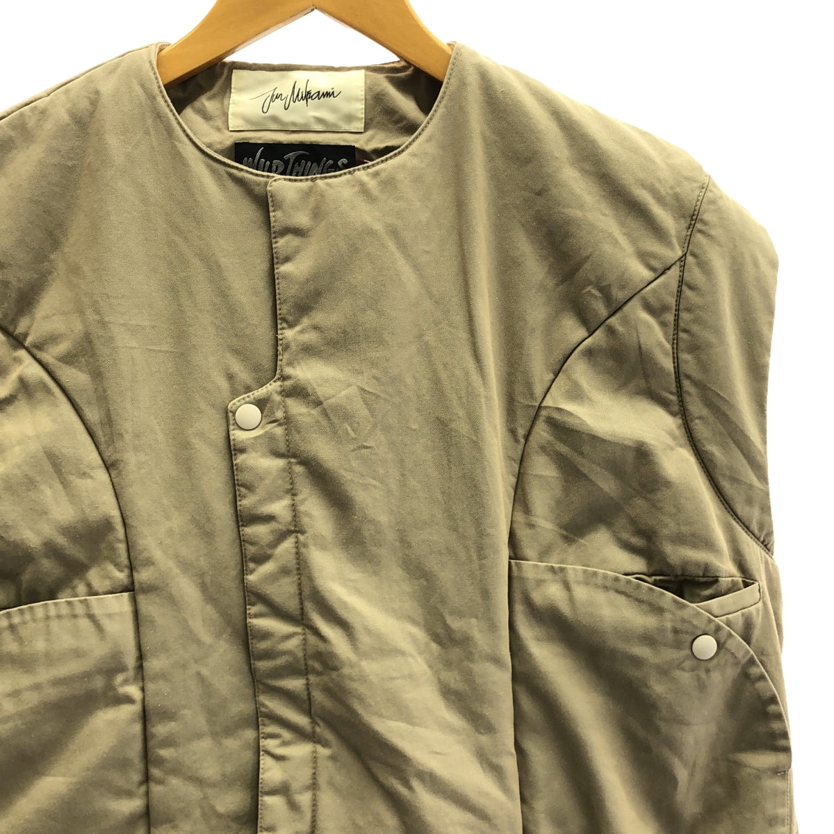 三上淳 / 三上淳 | 2023SS | ×WILD THINGS 加厚背心 | F |米色 |女的