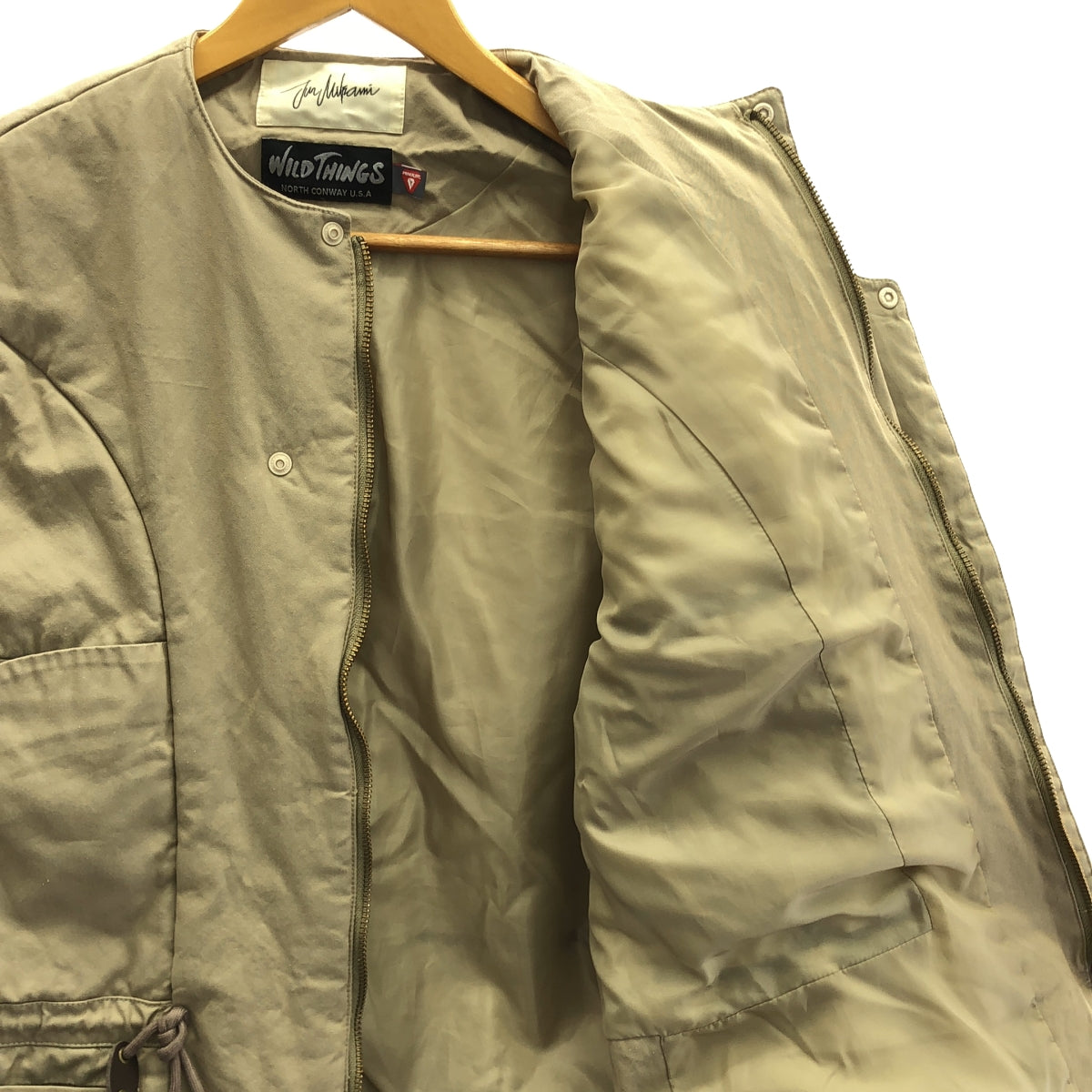 三上淳 / 三上淳 | 2023SS | ×WILD THINGS 加厚背心 | F |米色 |女的