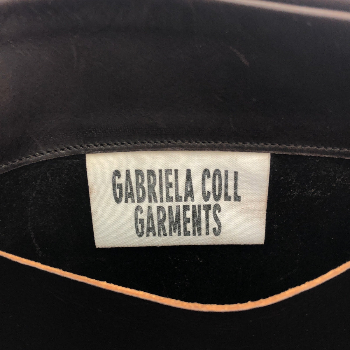 GABRIELA COLL GARMENTS / 가브리엘라 콜 가멘츠 | HOOF BAG 가죽 토트 백 |