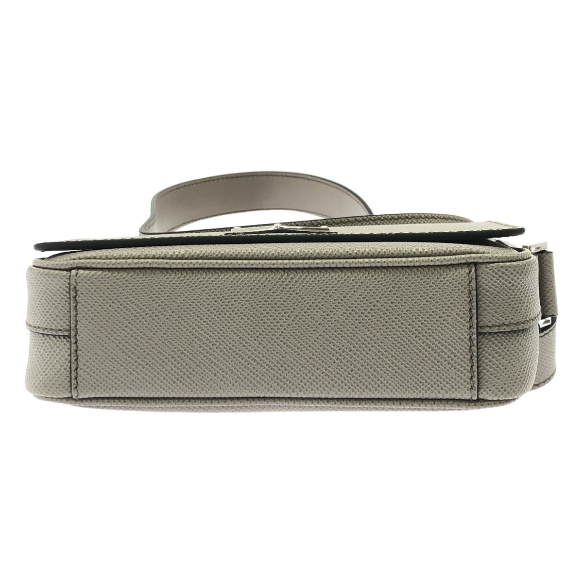 【신품】 PRADA / 프라다 | Triangle Logo Saffiano Leather shoulder bag 숄더백 | 그레이지 | 남성