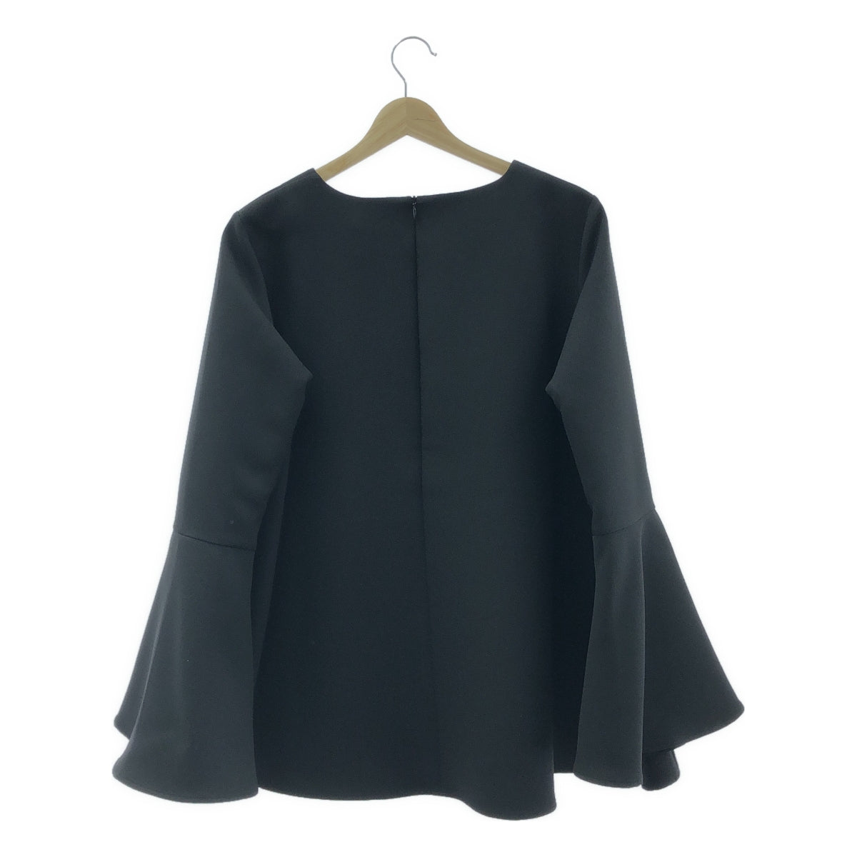 CELERI / 셀리 | 2025SS | BELL SLEEVE PULLOVER 벨 슬리브 풀오버 | F | 여성